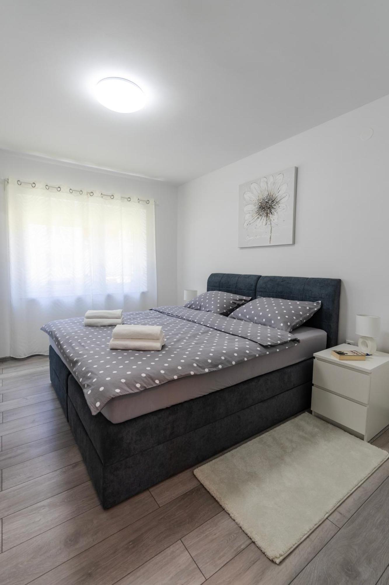 Apartamento Lusi Otočac Exterior foto