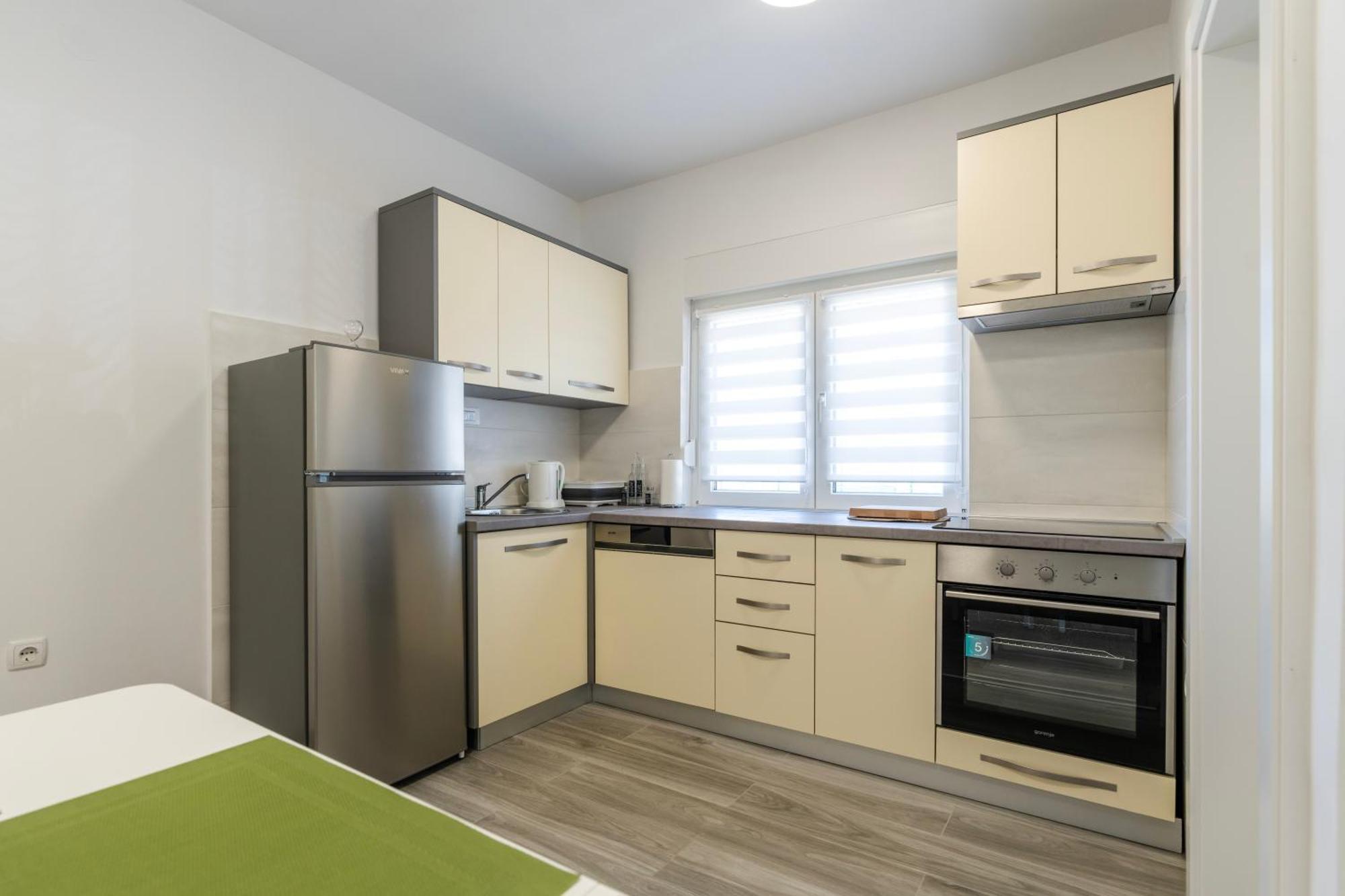 Apartamento Lusi Otočac Exterior foto