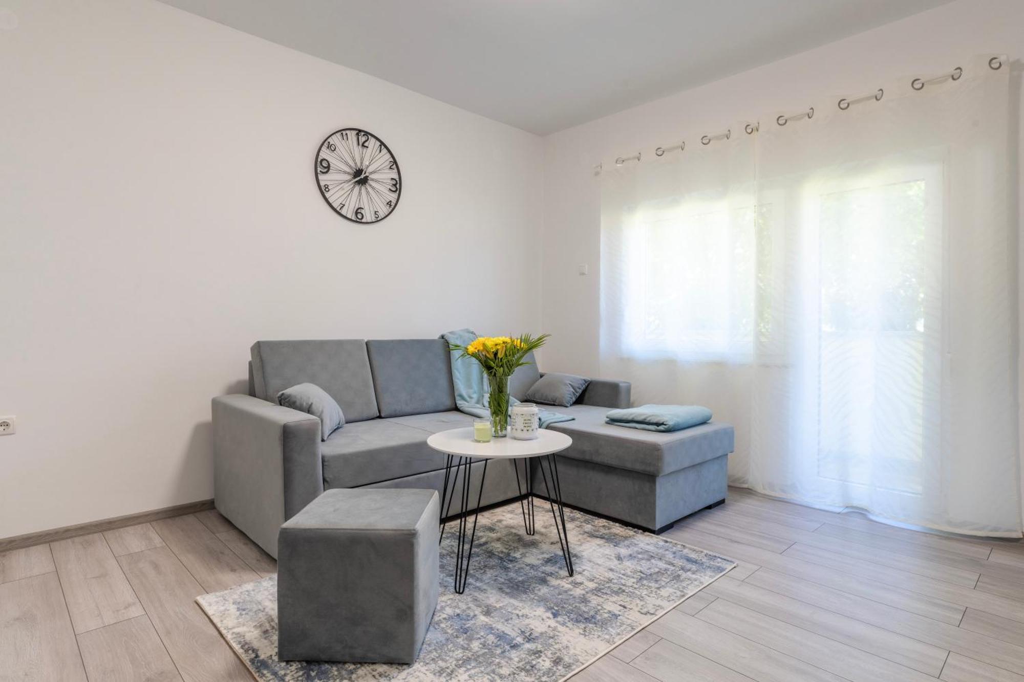Apartamento Lusi Otočac Exterior foto